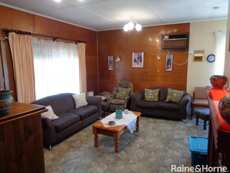 25 Shearwater Way, Thompson Beach SA 5501