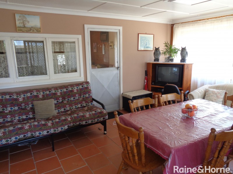 25 Shearwater Way, Thompson Beach SA 5501