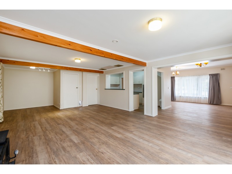 12 Adelaide Road, Mallala SA 5502