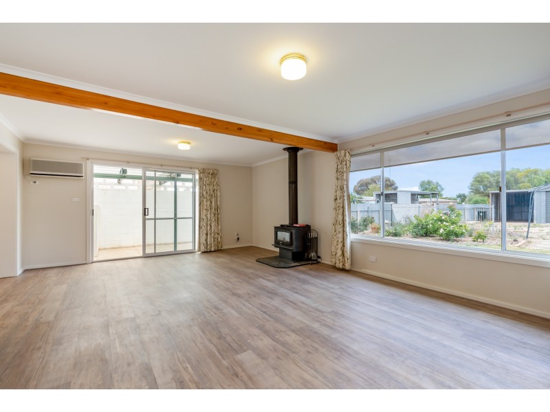 12 Adelaide Road, Mallala SA 5502