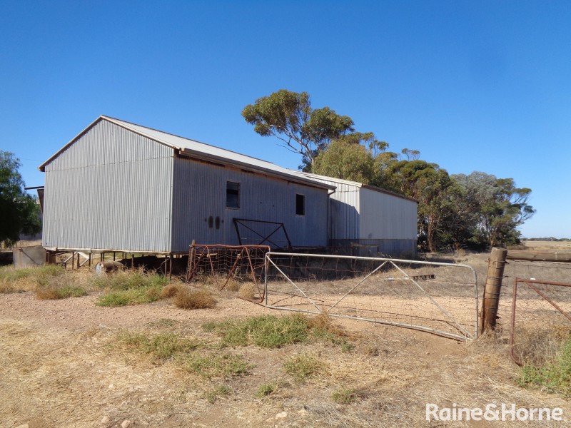 341 Devon Road, Lower Light SA 5501