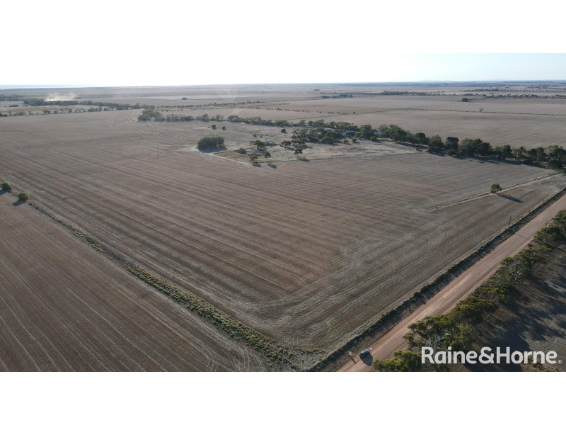 341 Devon Road, Lower Light SA 5501