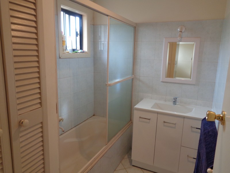 4 Fifth Streret, Dublin SA 5501