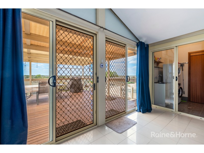 4 Pelican Court, Thompson Beach SA 5501