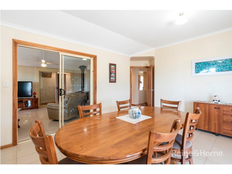 4 Pelican Court, Thompson Beach SA 5501