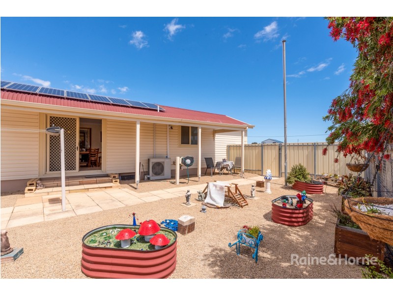 4 Pelican Court, Thompson Beach SA 5501