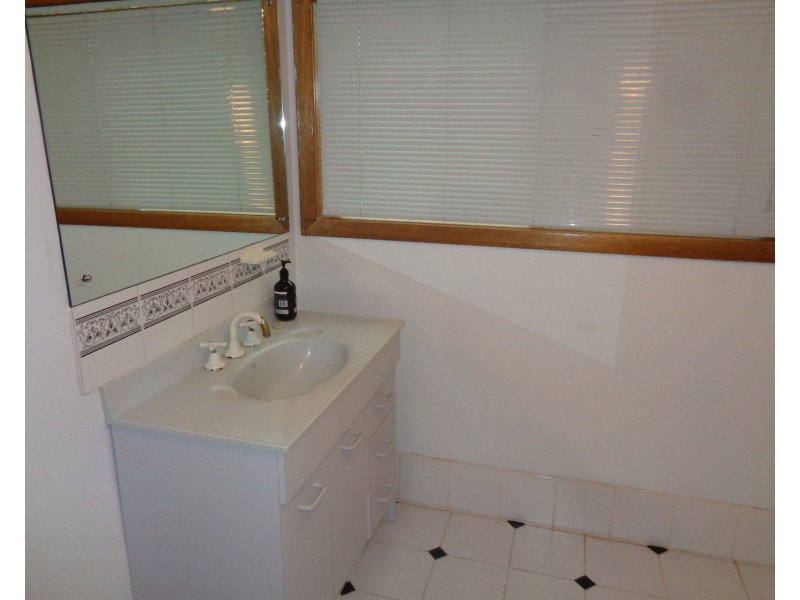 11 Collins Street, Webb Beach SA 5501