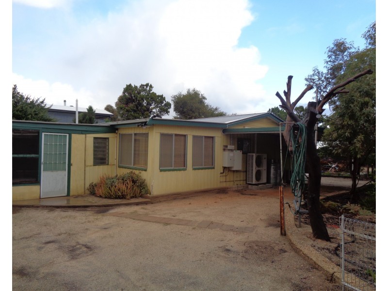 11 Collins Street, Webb Beach SA 5501