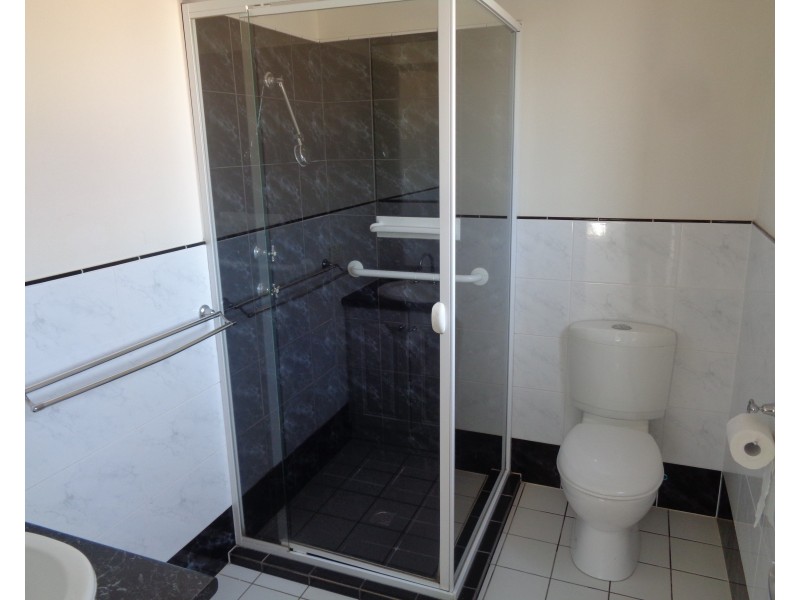 17 Harrys Point Road, Port Hughes SA 5558