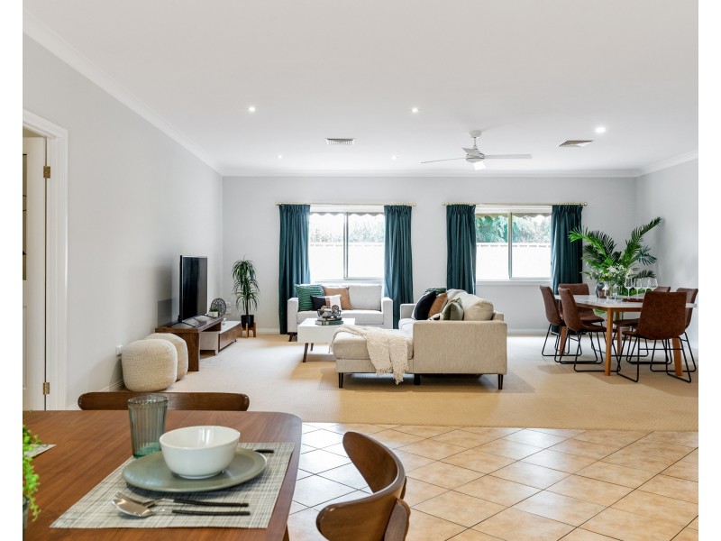 36 Jemalong Crescent, Roseworthy SA 5371