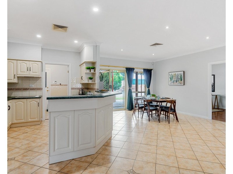 36 Jemalong Crescent, Roseworthy SA 5371