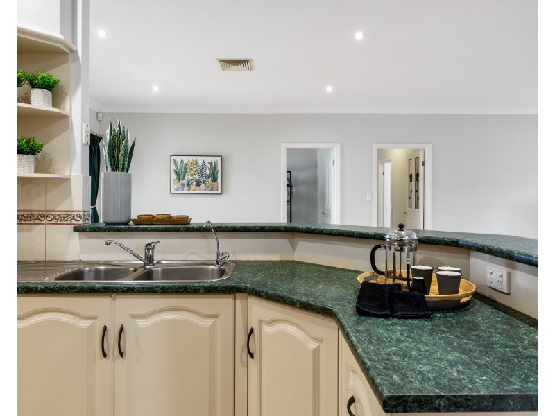 36 Jemalong Crescent, Roseworthy SA 5371