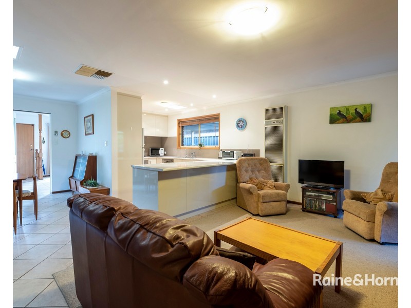 8 Coachwood Court, Wynn Vale SA 5127