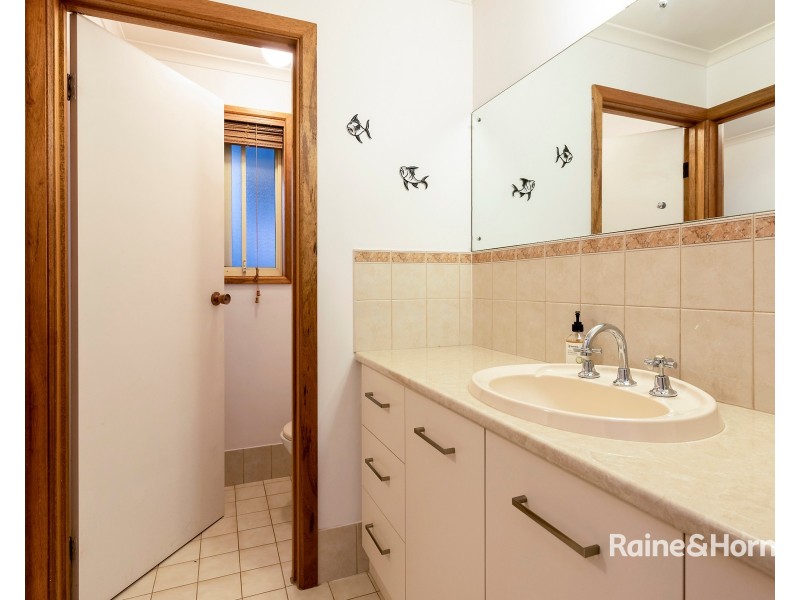 8 Coachwood Court, Wynn Vale SA 5127