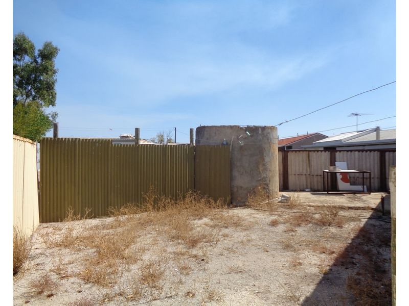 6 George Street, Webb Beach SA 5501