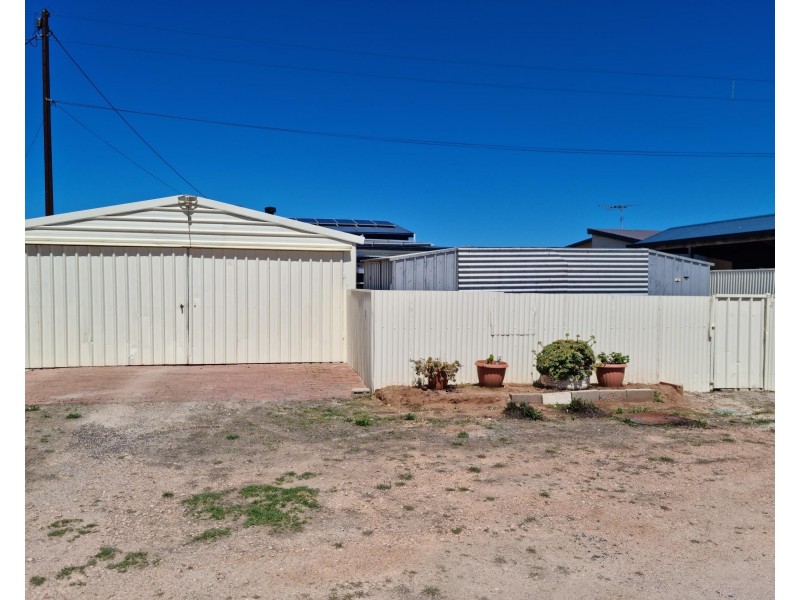 1767 The Esplanade, Middle Beach SA 5501