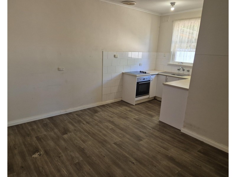 13 Jeffries Road, Elizabeth South SA 5112