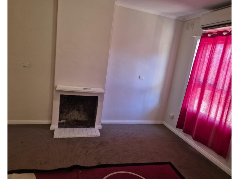 13 Jeffries Road, Elizabeth South SA 5112