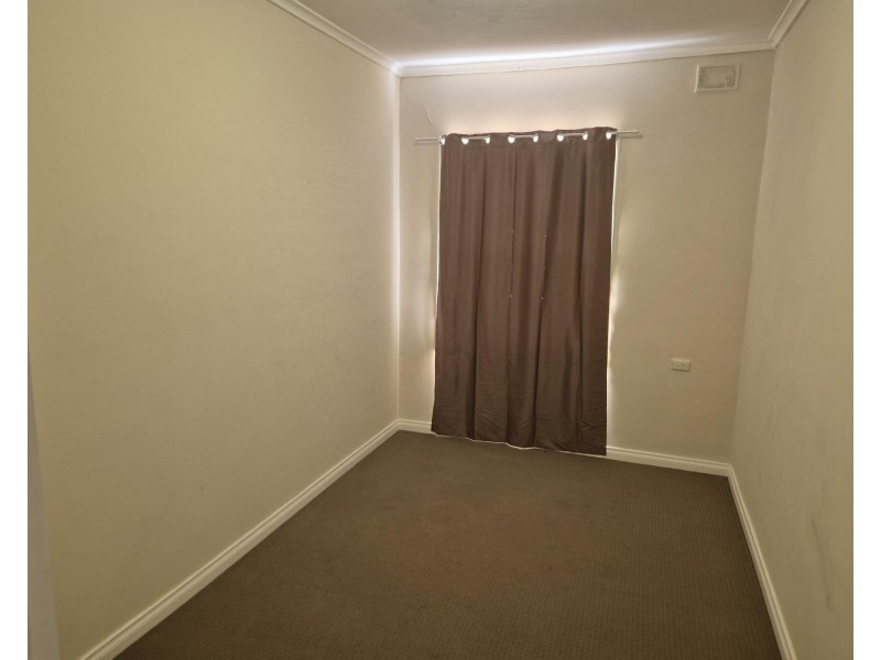 13 Jeffries Road, Elizabeth South SA 5112