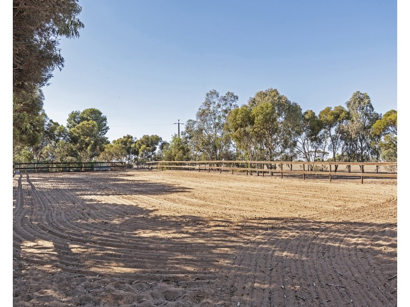 386 Mackereth Road, Templers SA 5371