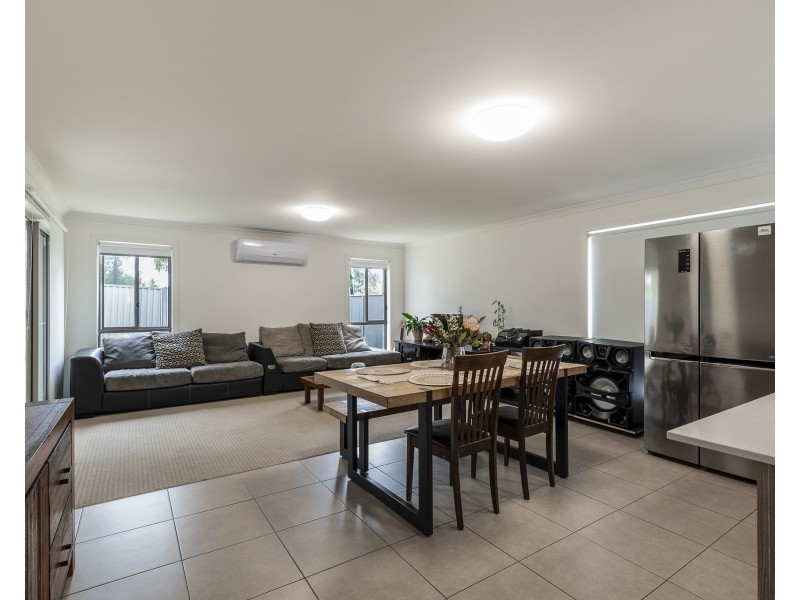 11 Roxburgh Crescent, Blakeview SA 5114