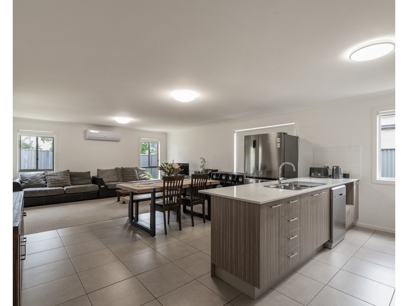 11 Roxburgh Crescent, Blakeview SA 5114