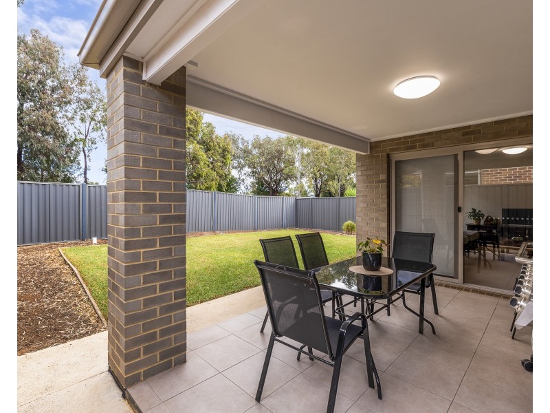 11 Roxburgh Crescent, Blakeview SA 5114