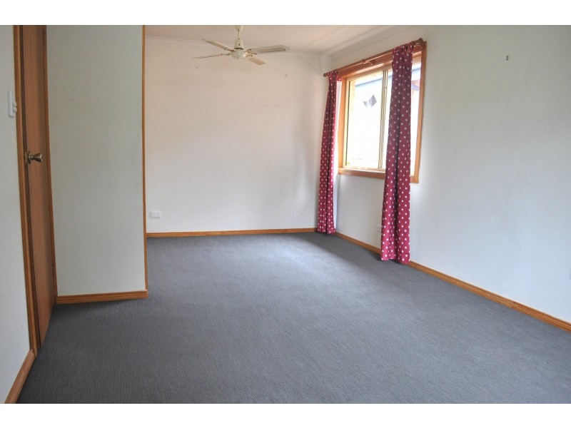 21A Lake Street, North Avoca NSW 2260