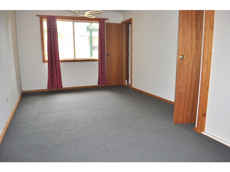 21A Lake Street, North Avoca NSW 2260