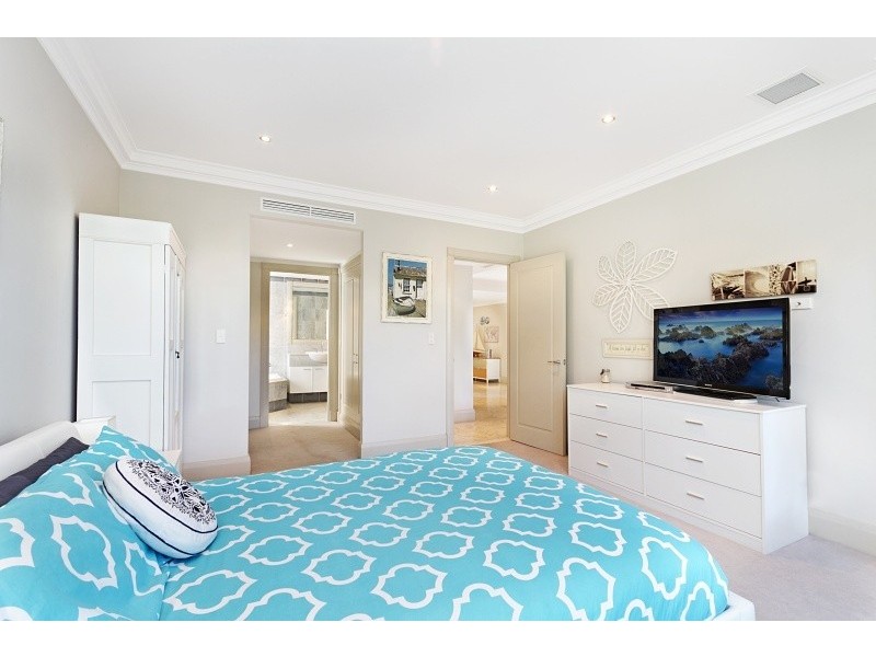 29/8 Terrigal Esplanade, Terrigal NSW 2260