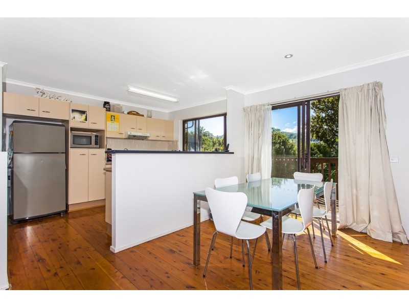 19 Old Gosford Road, Wamberal NSW 2260
