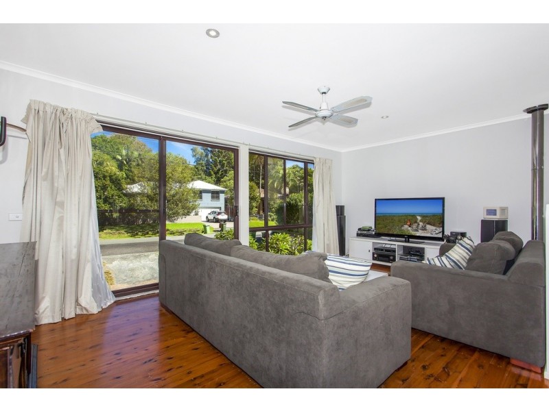 19 Old Gosford Road, Wamberal NSW 2260