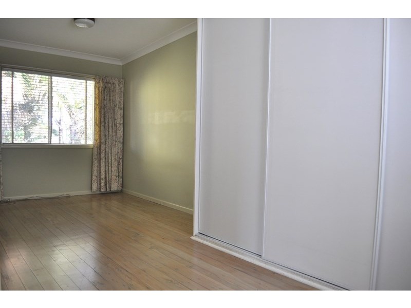16 Tabletop Road, North Avoca NSW 2260