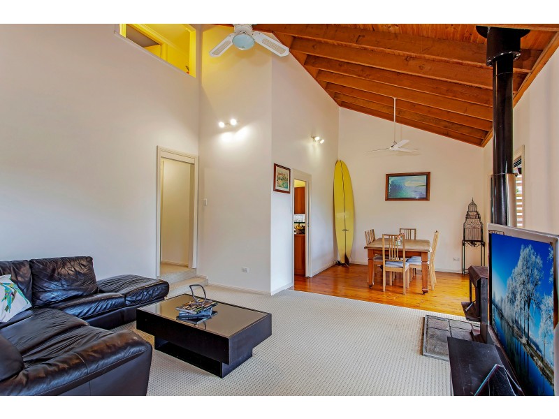 20 Palmgrove Place, North Avoca NSW 2260