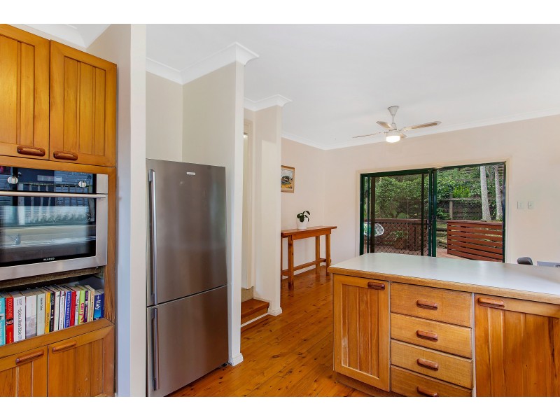 20 Palmgrove Place, North Avoca NSW 2260