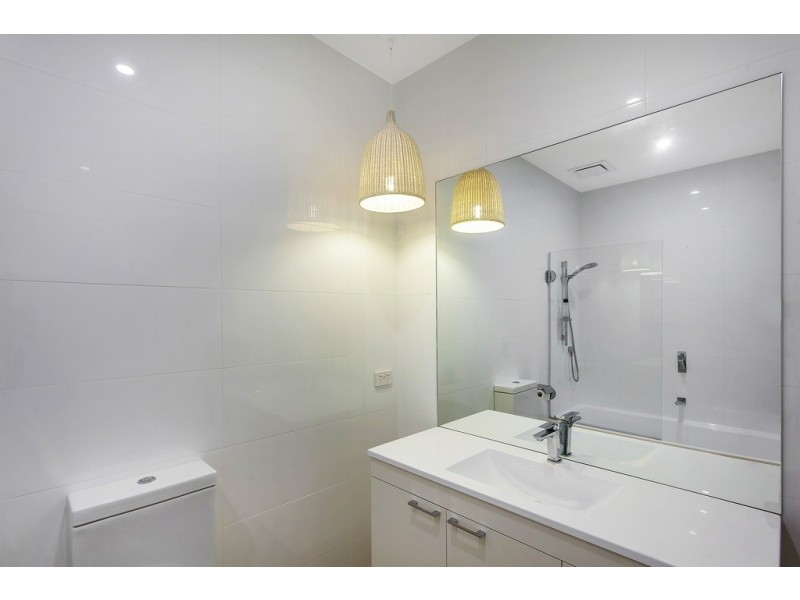 4 Dover Road, Wamberal NSW 2260