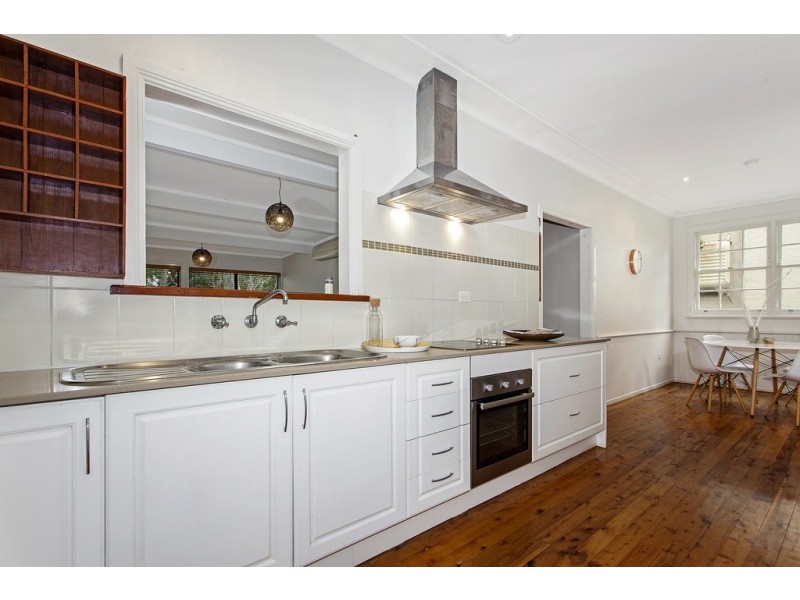 54 Serpentine Road, Erina Heights NSW 2260