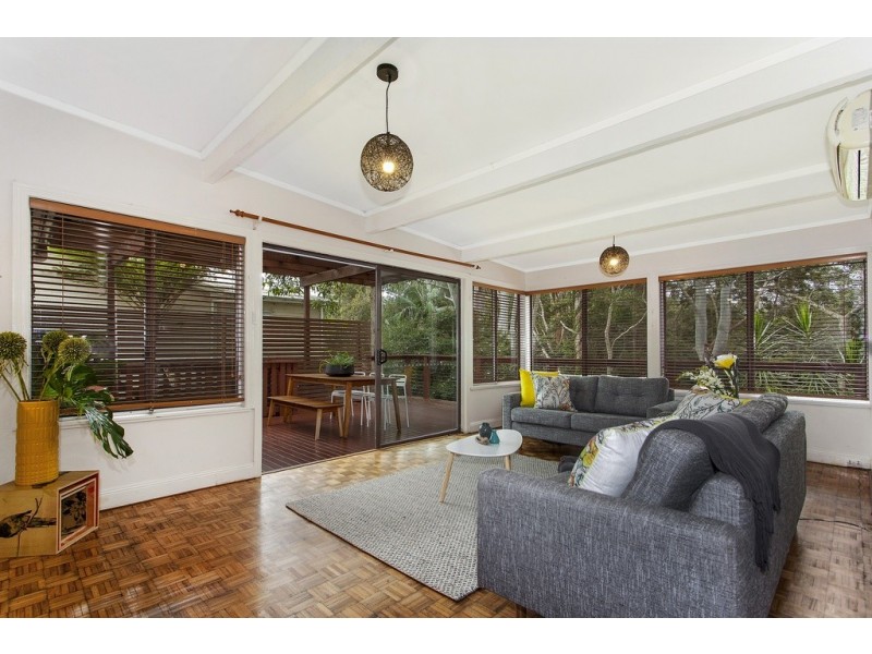 54 Serpentine Road, Erina Heights NSW 2260