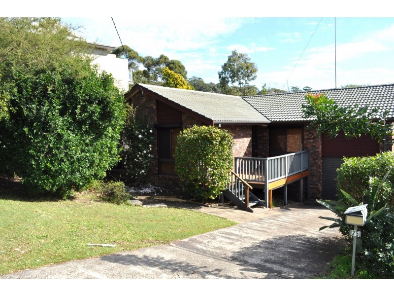 25 Whiting Avenue, Terrigal NSW 2260
