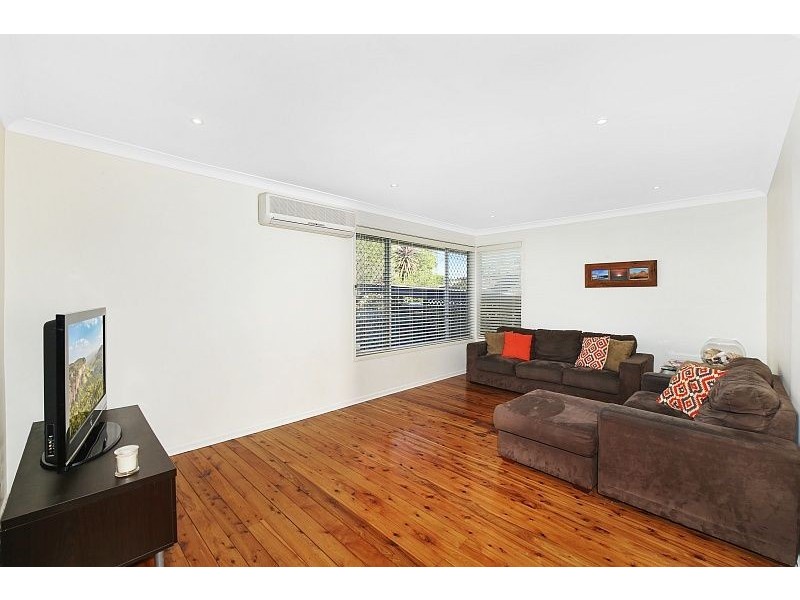 16 Tangerine Avenue, Springfield NSW 2250