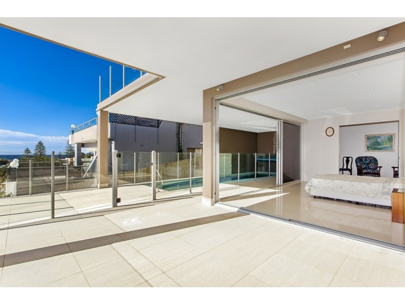 2/5 Glen View Crescent, Terrigal NSW 2260