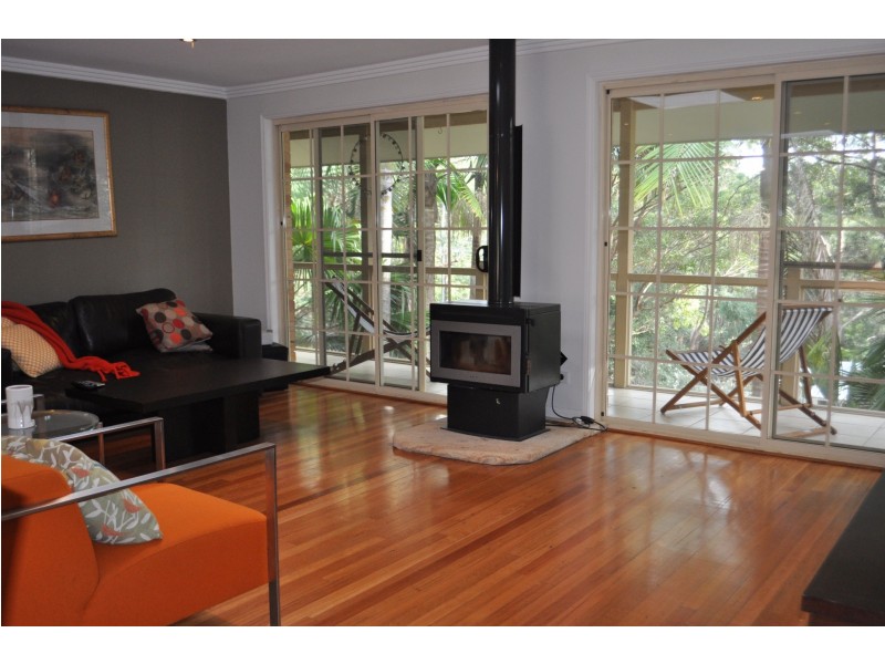 189 Copacabana Drive, Copacabana NSW 2251