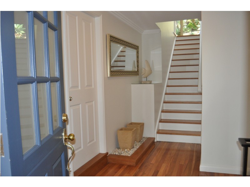 189 Copacabana Drive, Copacabana NSW 2251