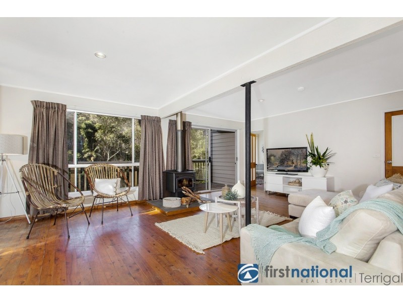 14 Palmgrove Place, North Avoca NSW 2260