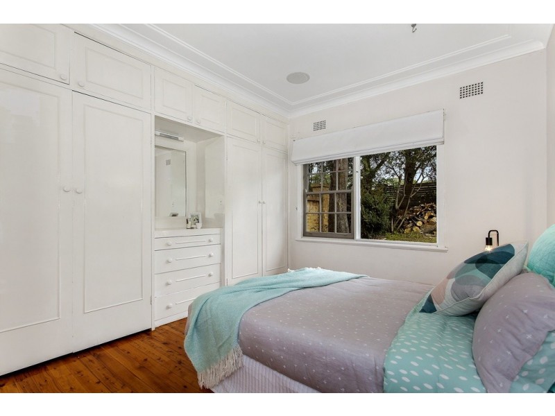 54 Serpentine Road, Erina Heights NSW 2260