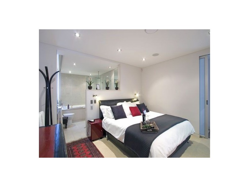 2/17 Calais Road, Wamberal NSW 2260