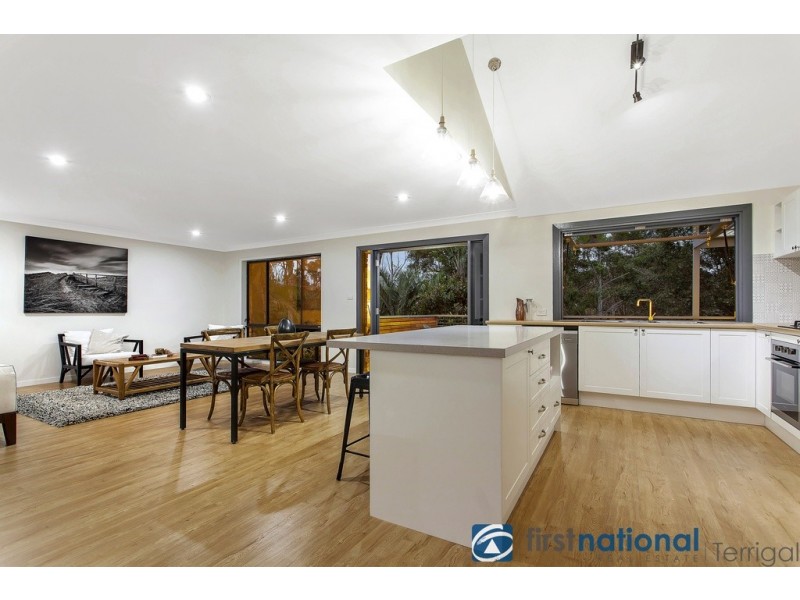 17 Golden Grove Circuit, Terrigal NSW 2260