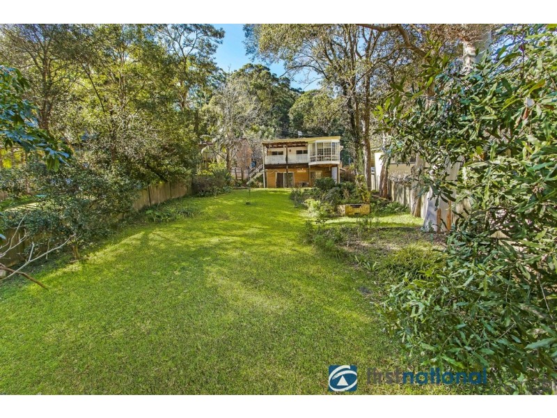 70 Lake Shore Drive, North Avoca NSW 2260