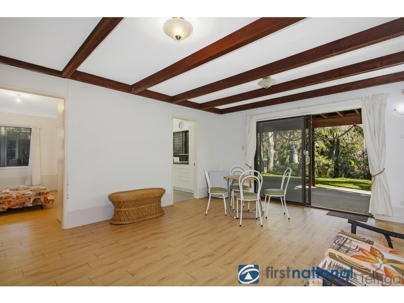 70 Lake Shore Drive, North Avoca NSW 2260
