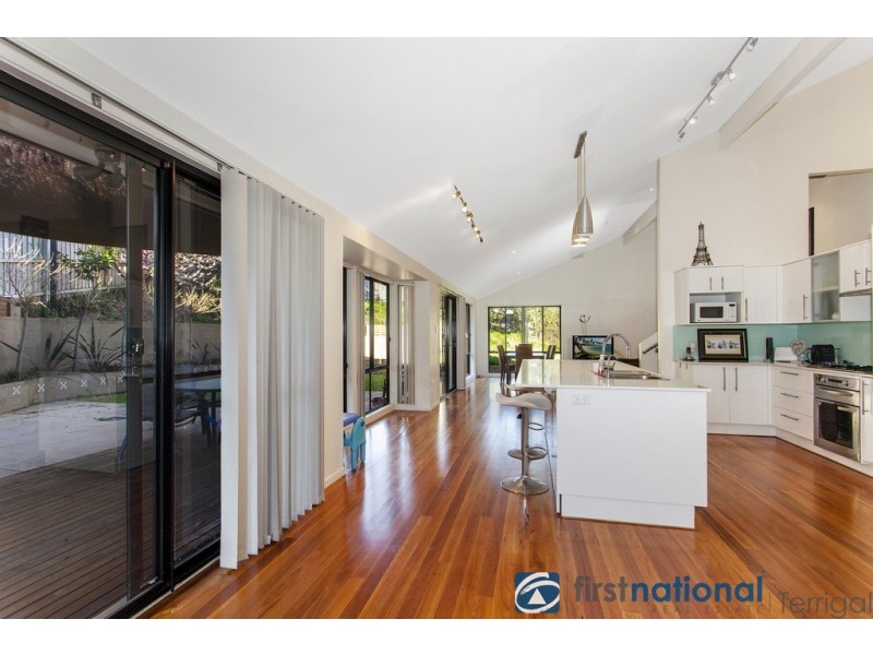 44 Sheffield Dr, Terrigal NSW 2260